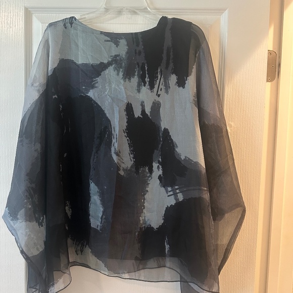 Coco + Carmen Black and Gray Sheer Blouse - Picture 3 of 3